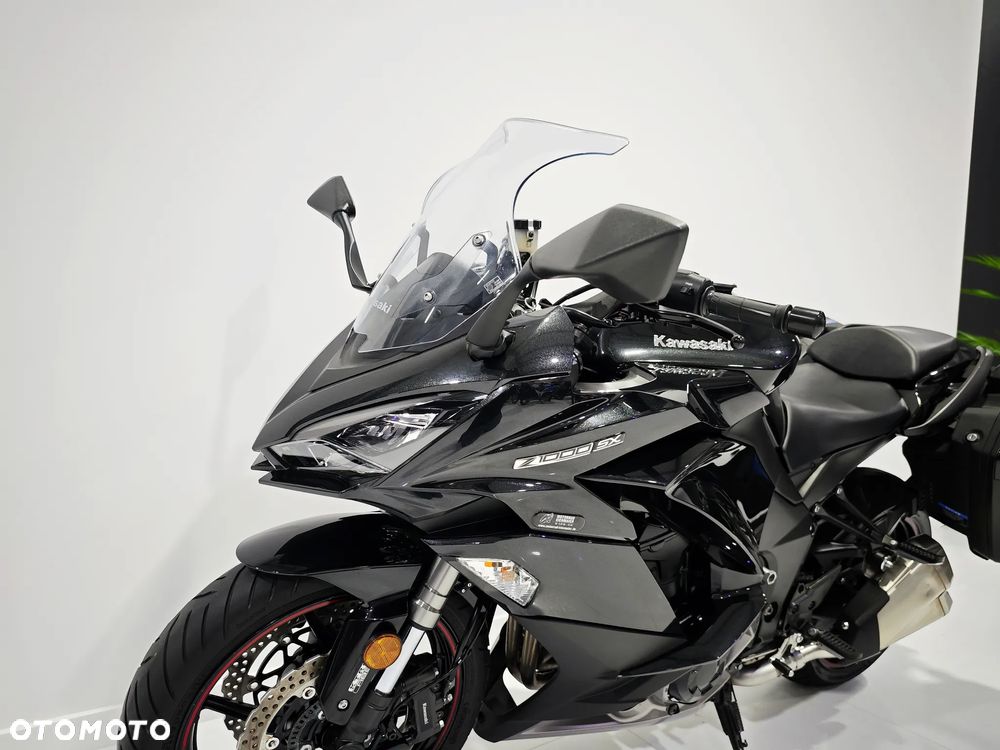 Kawasaki Ninja 1000 SX - 16