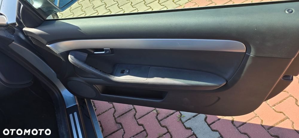 Audi A4 Cabrio 1.8 T multitronic - 21