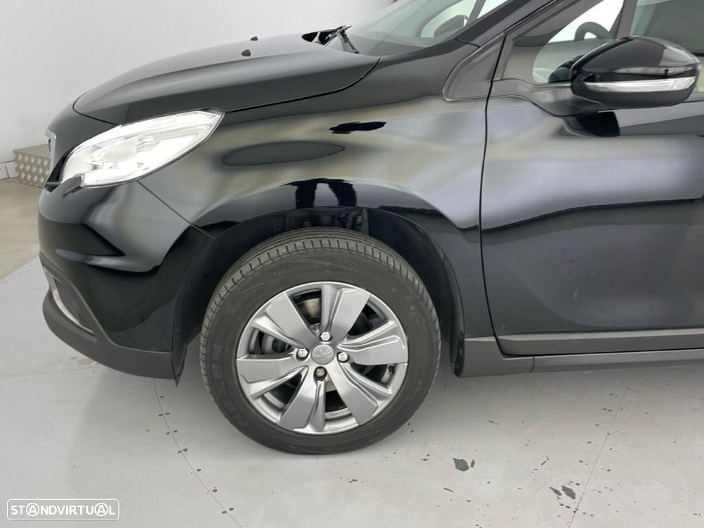 Peugeot 2008 1.2 PureTech Active - 19