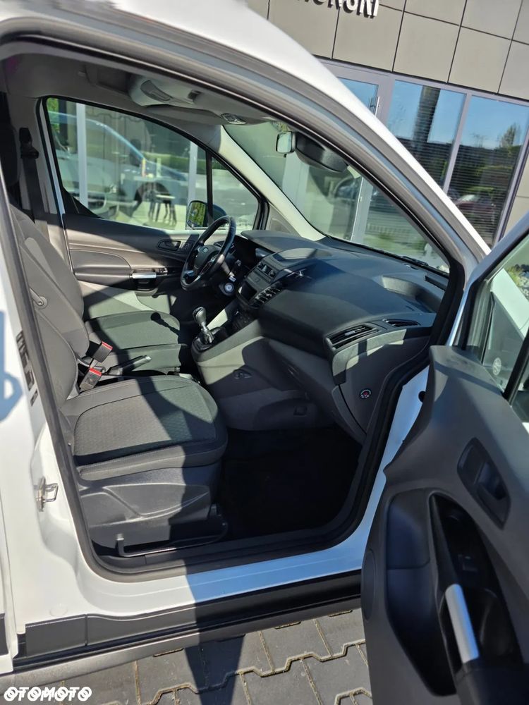 Ford Tourneo Connect Gr 1.5 TDCi Titanium - 30