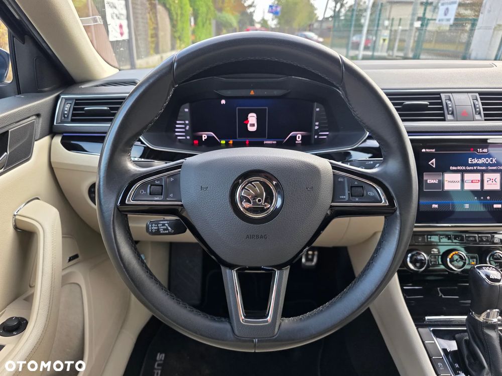 Skoda Superb 2.0 TSI 4x4 L&K DSG - 25