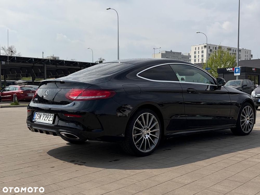 Mercedes-Benz Klasa C 300 7G-TRONIC - 8