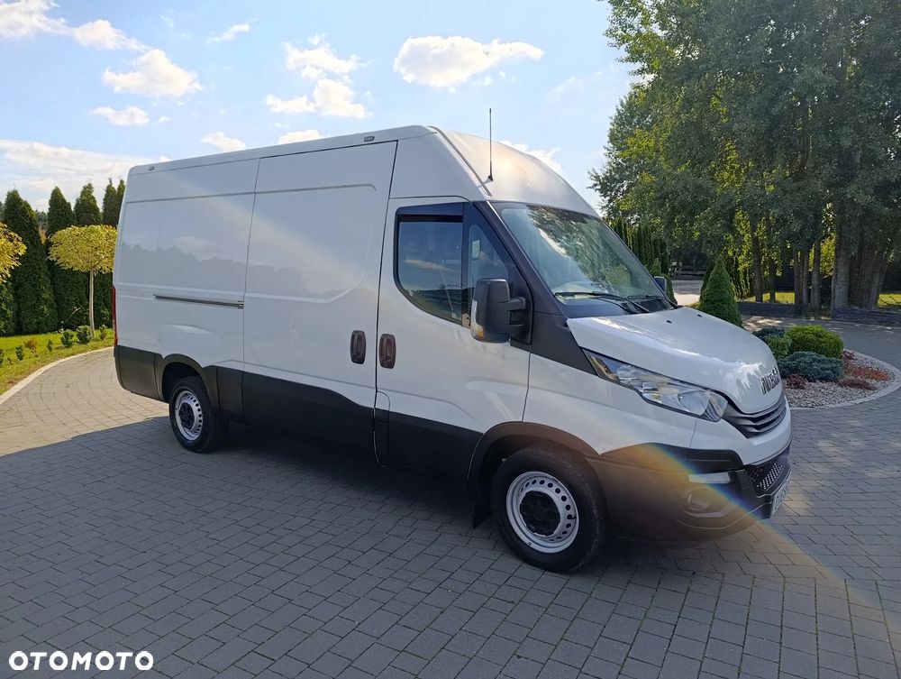 Iveco 35s14 - 24