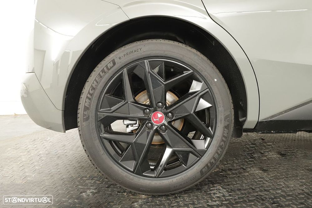DS DS4 1.2 PureTech Performance Line EAT8 - 5