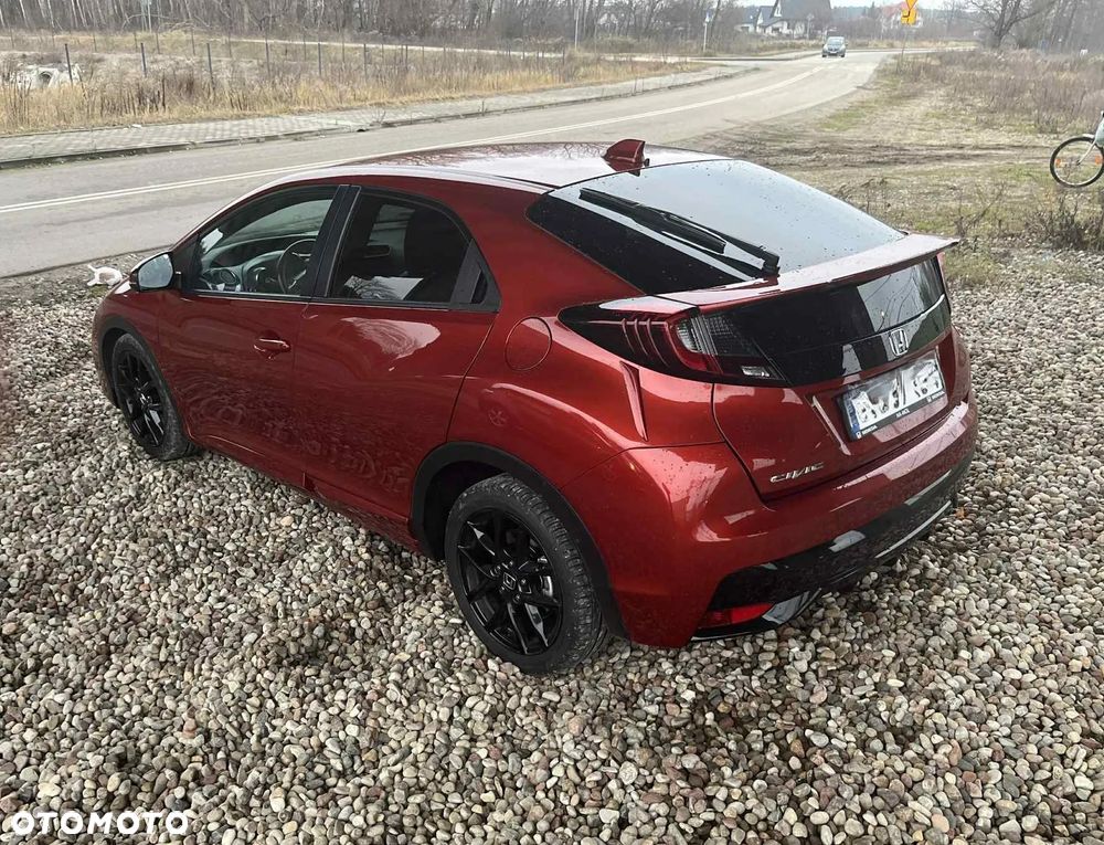 Honda Civic 1.8 Executive - 3