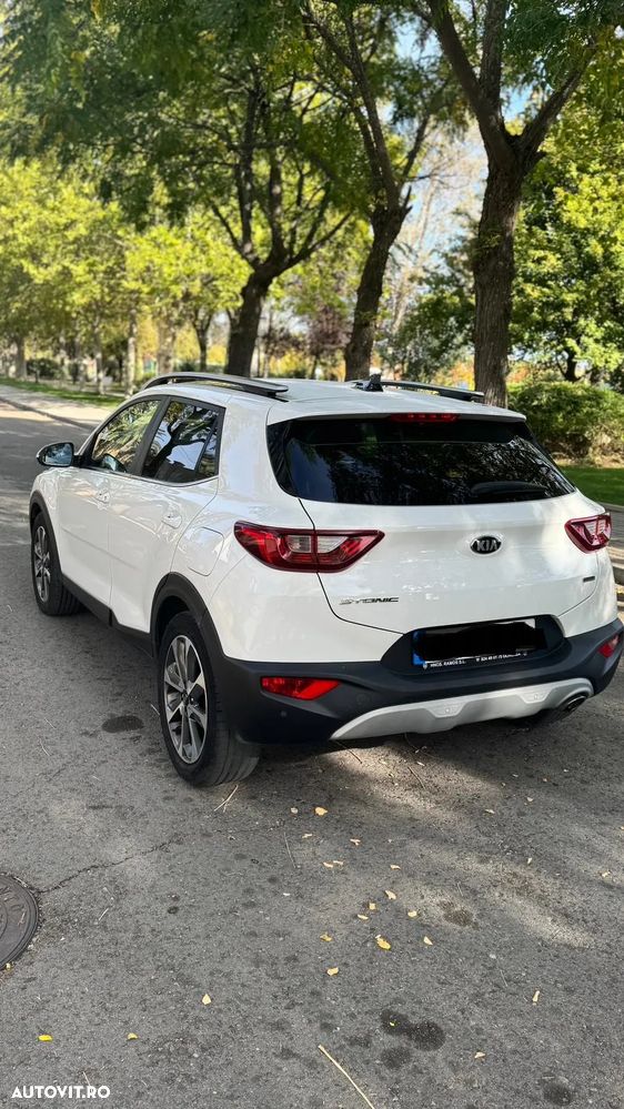 Kia Stonic 1.6 DSL HP Urban - 8