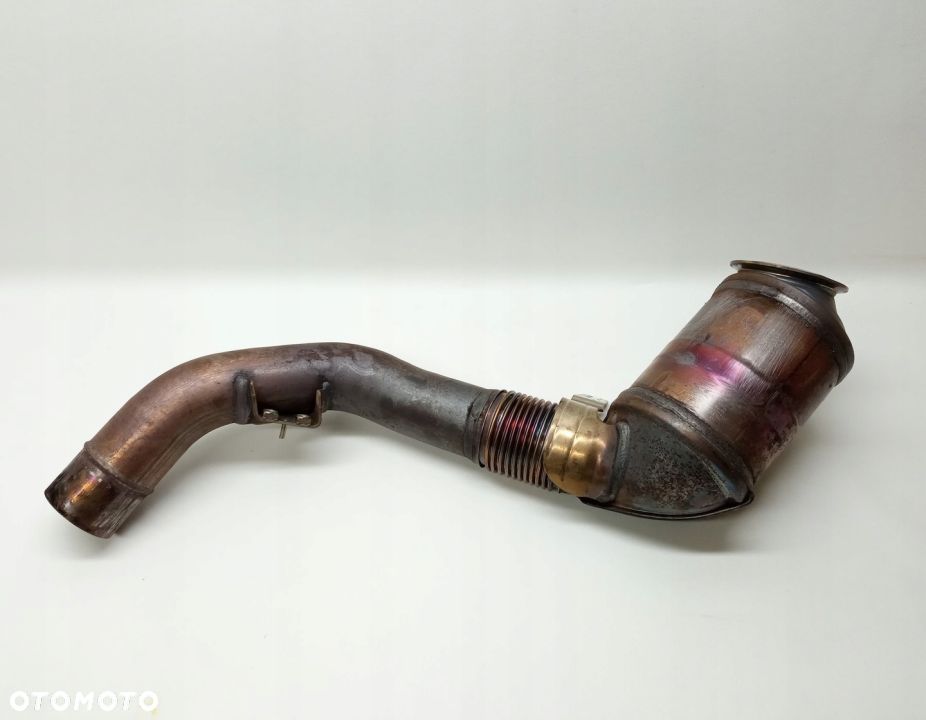 KATALIZATOR BMW SERIA 7 G11 G12 750 4.4 90602945 - 1