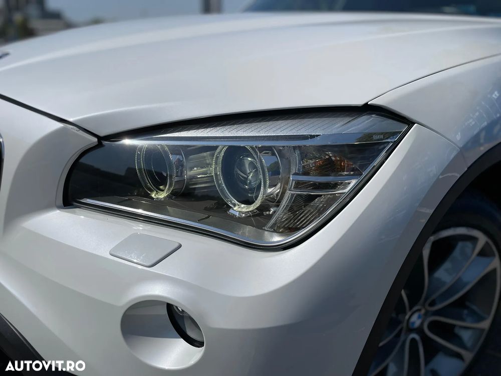 BMW X1 xDrive20d Aut. Sport Line - 11
