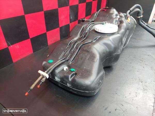 Depósito De Combustível Toyota Hilux Viii Pick-Up (_N1_) - 3