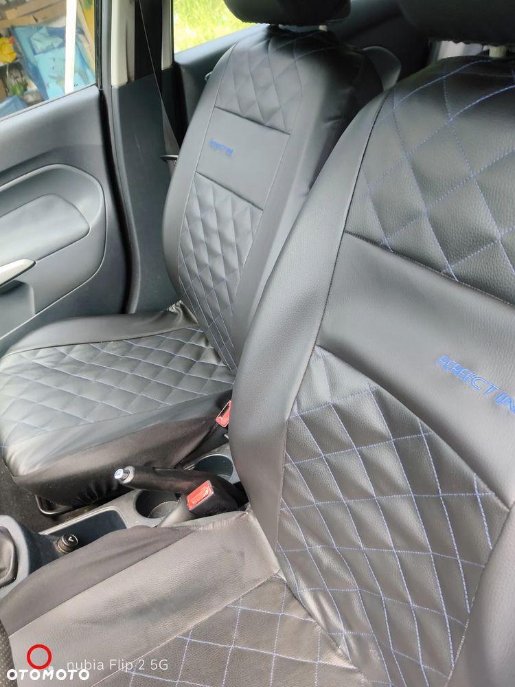 Ford Fiesta 1.25 Titanium - 18