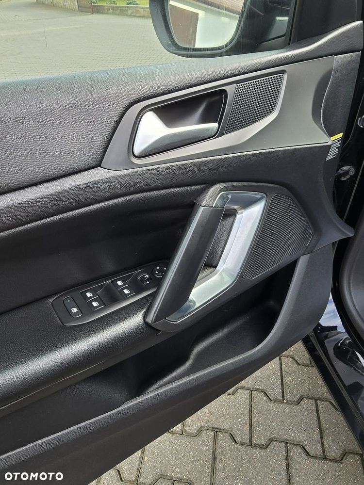 Peugeot 308 - 14