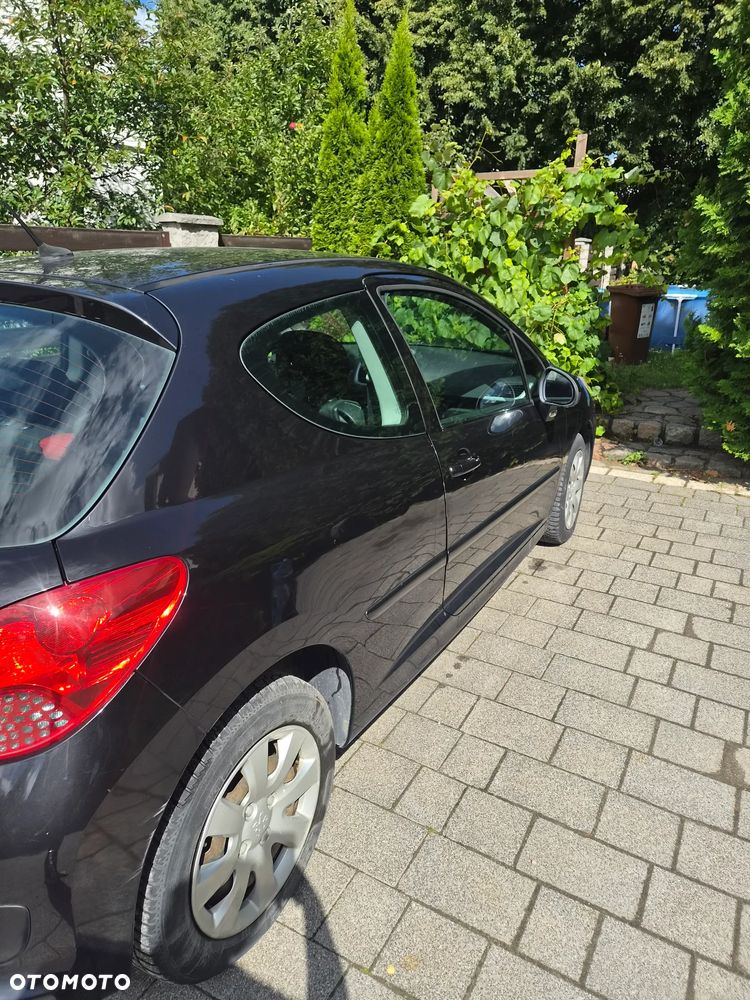 Peugeot 207 1.4 16V Trendy - 6