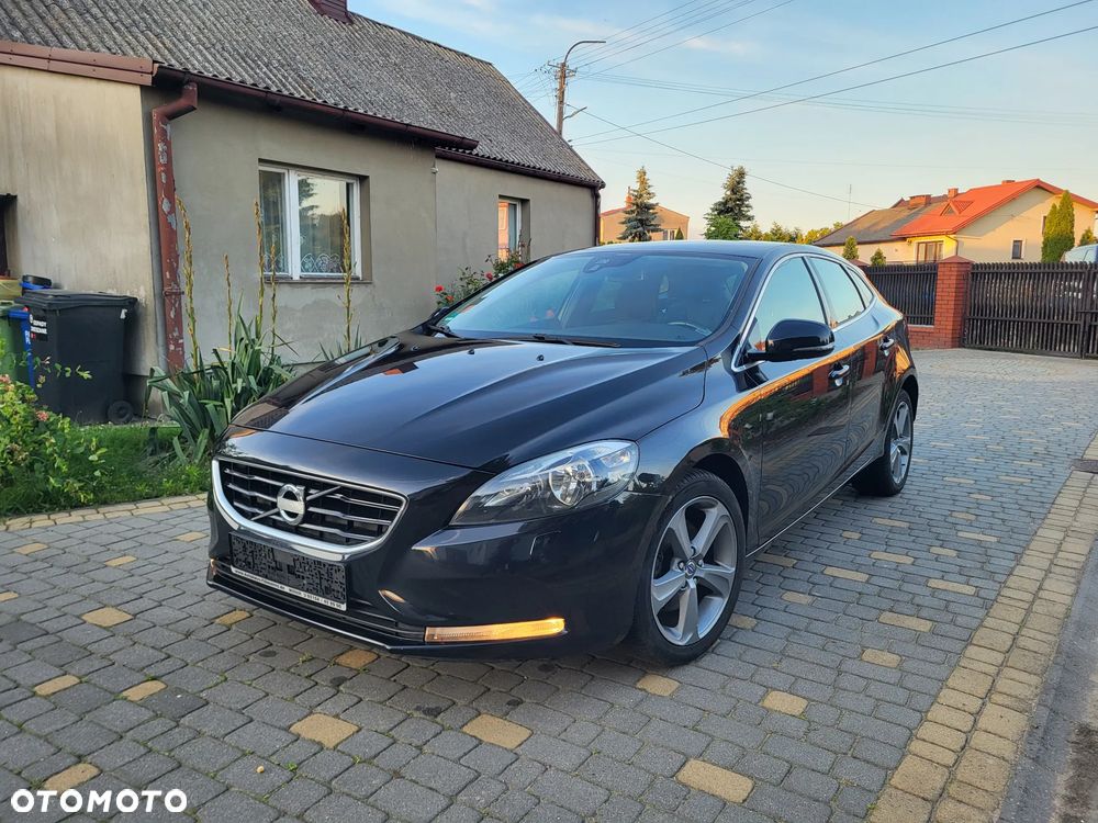 Volvo V40 T3 Momentum - 8