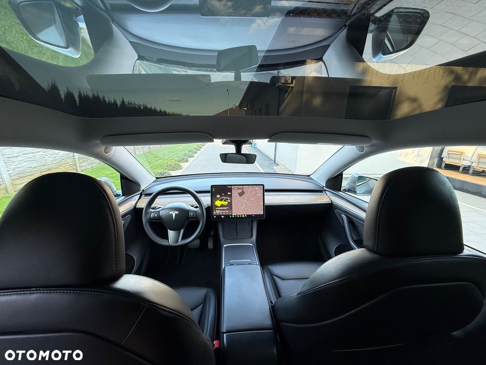 Tesla Model Y Standard - 19