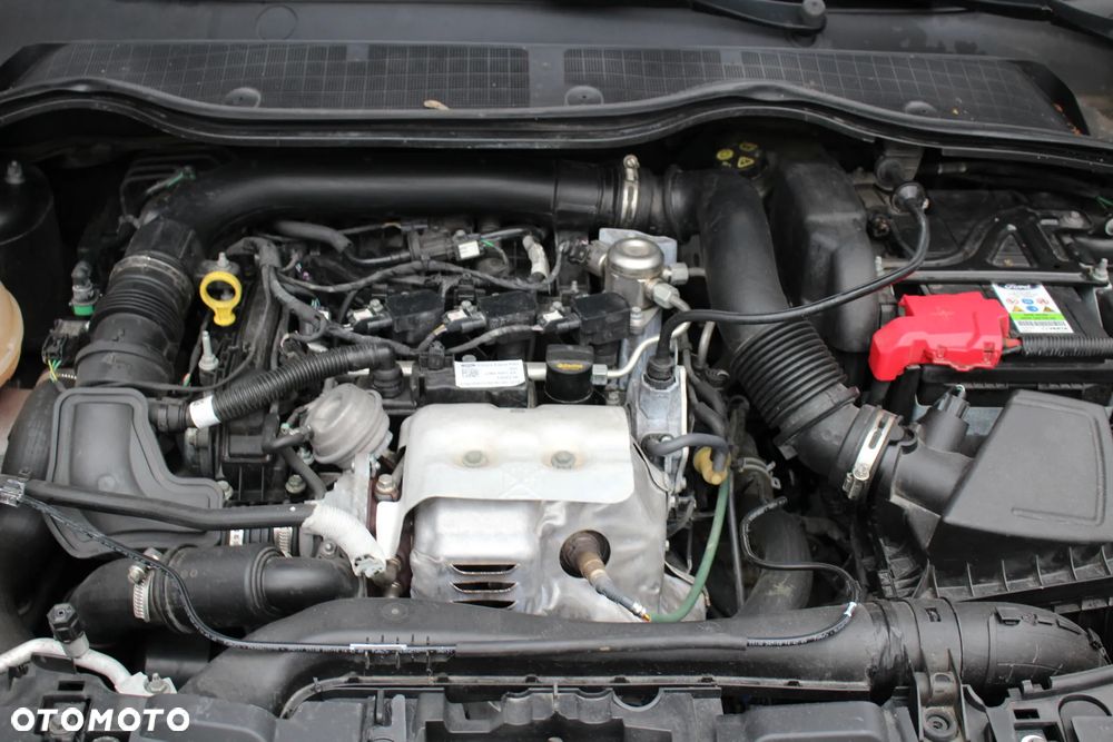 Ford Fiesta 1.0 EcoBoost S&S TITANIUM X - 22