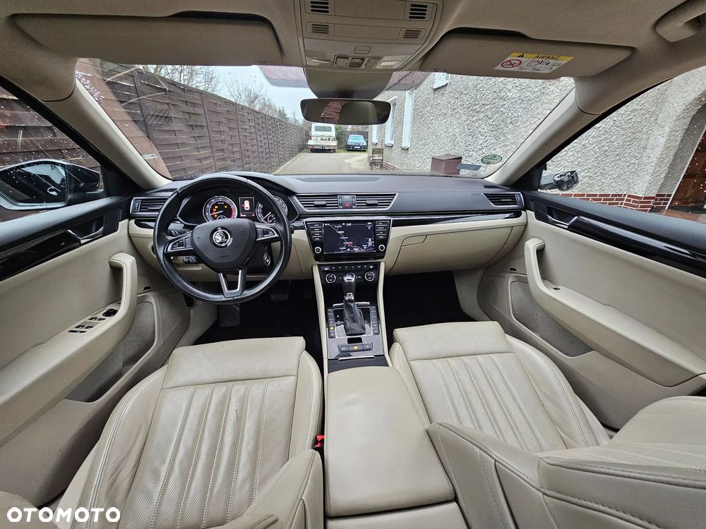 Skoda Superb 2.0 TSI 4x4 L&K DSG - 10