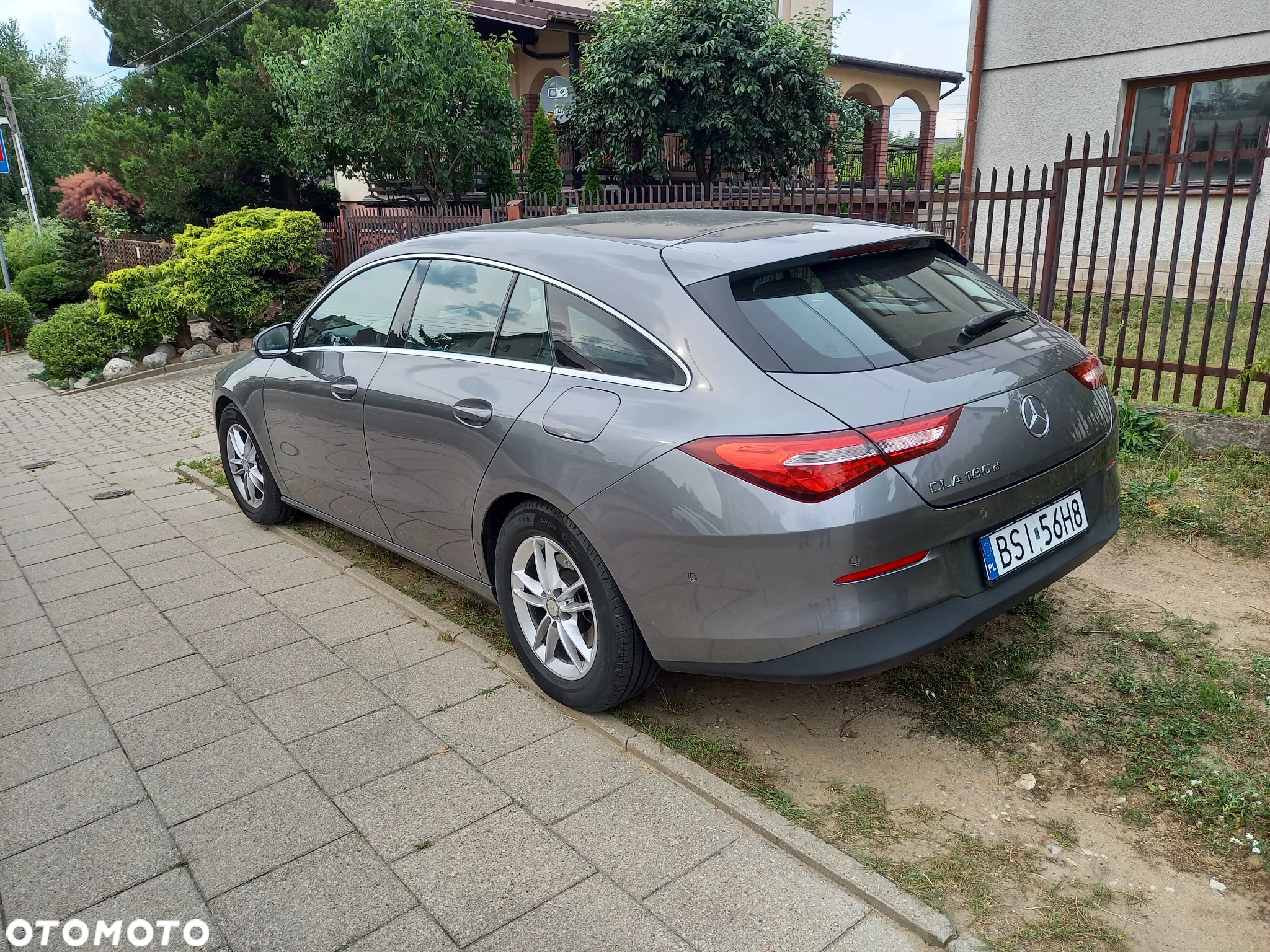 Mercedes-Benz CLA 180 d 7G-DCT - 2