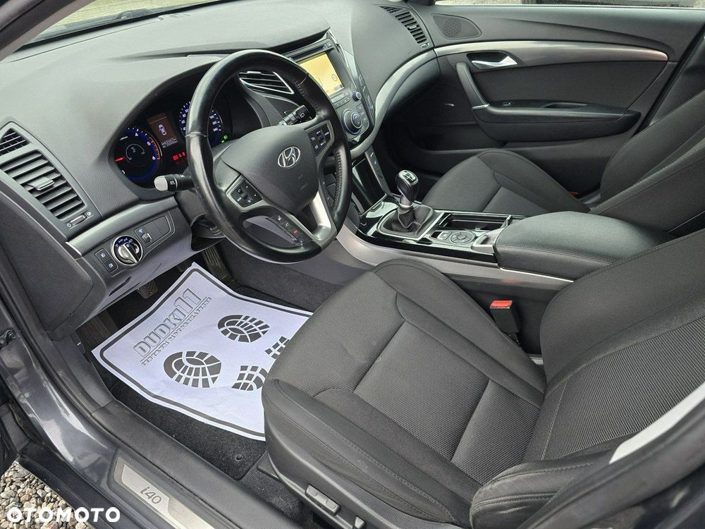 Hyundai i40 - 16
