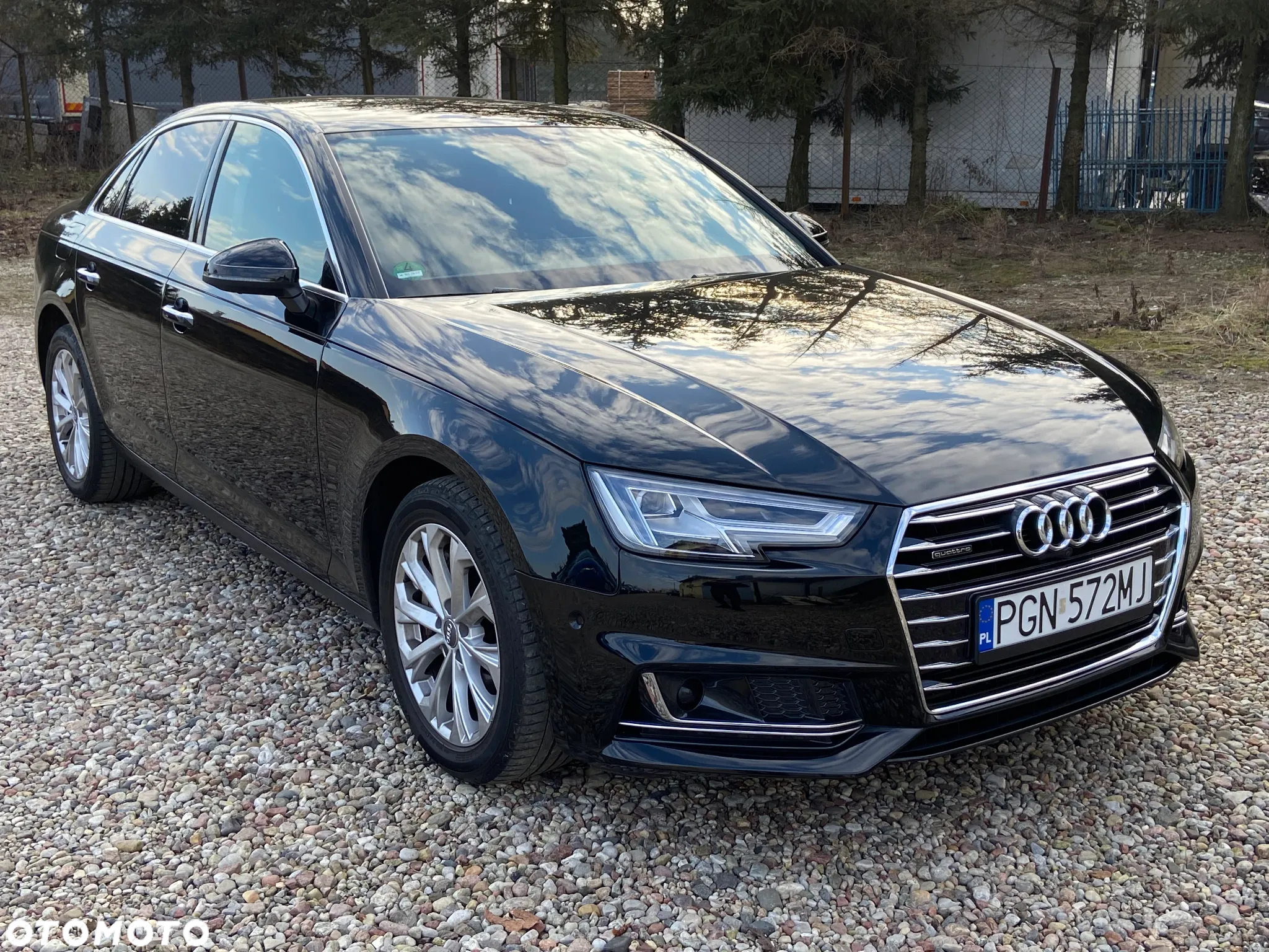 Audi A4 ver-45-tfsi-quattro-s-tronic-advanced - 2