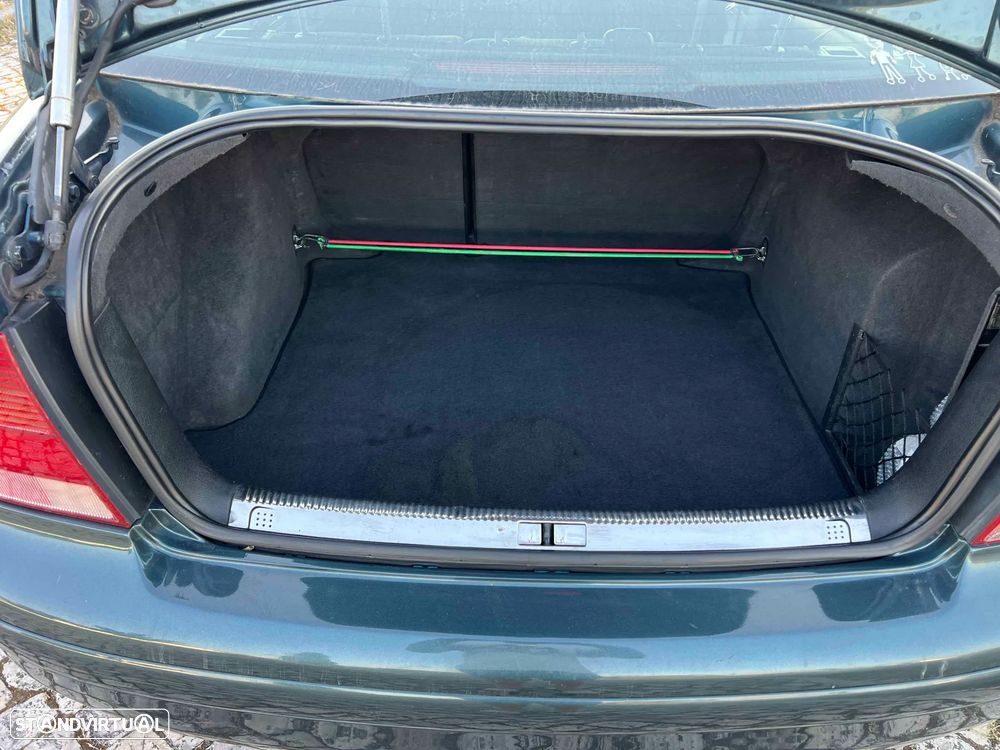 VW Bora 1.9 TDi Highline - 11