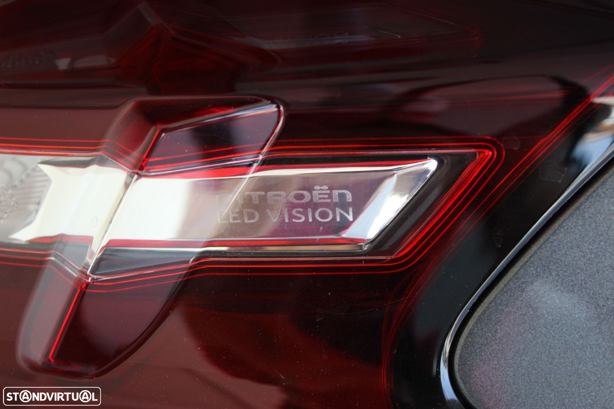 Citroën C4 X 1.2 PureTech Plus EAT8 - 10