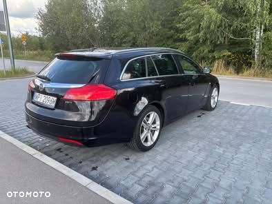 Opel Insignia - 8
