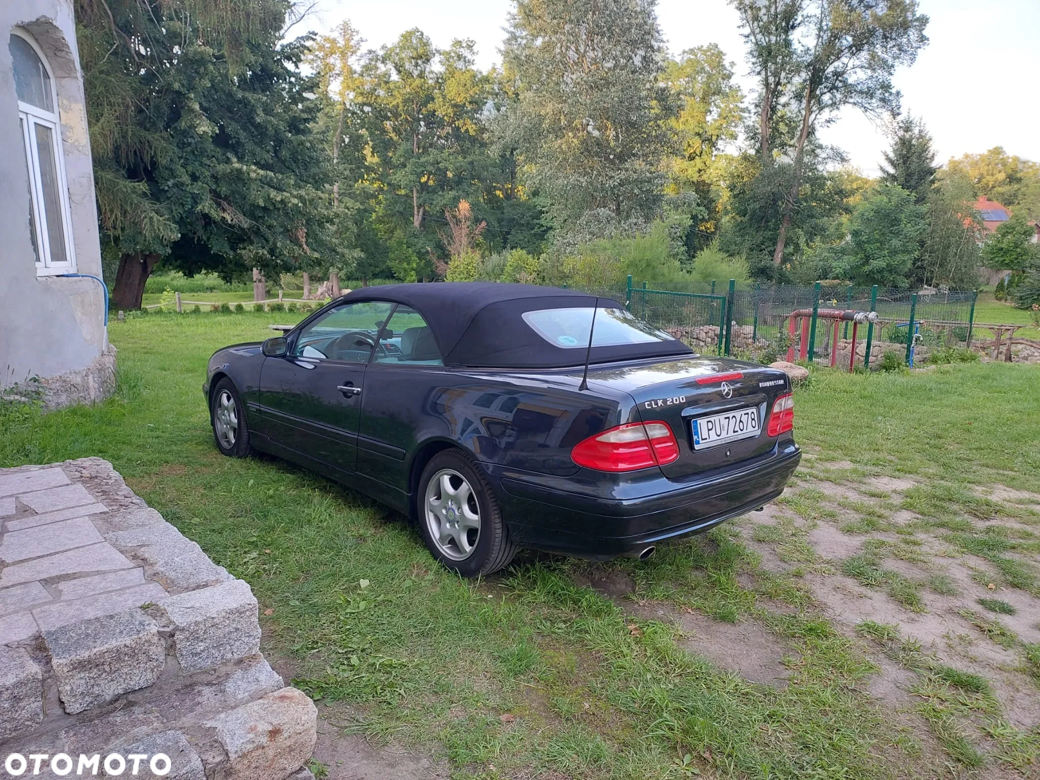 Mercedes-Benz CLK - 22