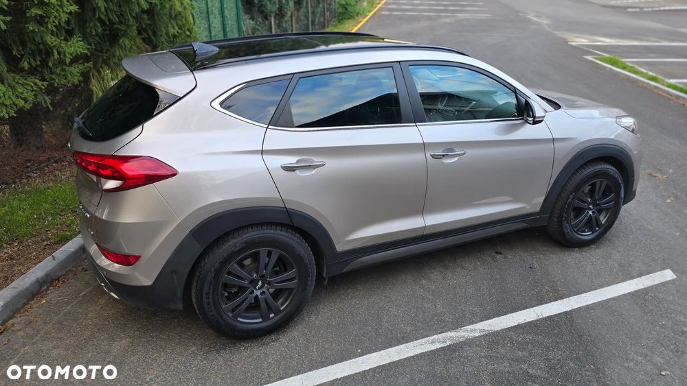 Hyundai Tucson 1.6 T-GDi Premium 4WD DCT - 16