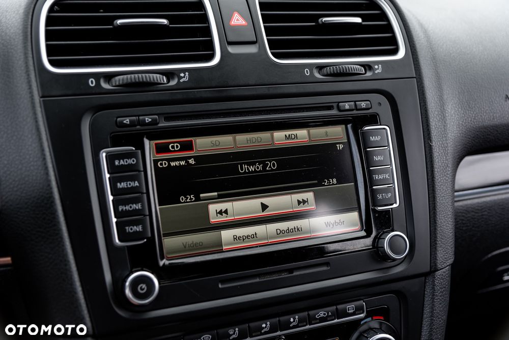 Volkswagen Golf 2.0 GTI - 36