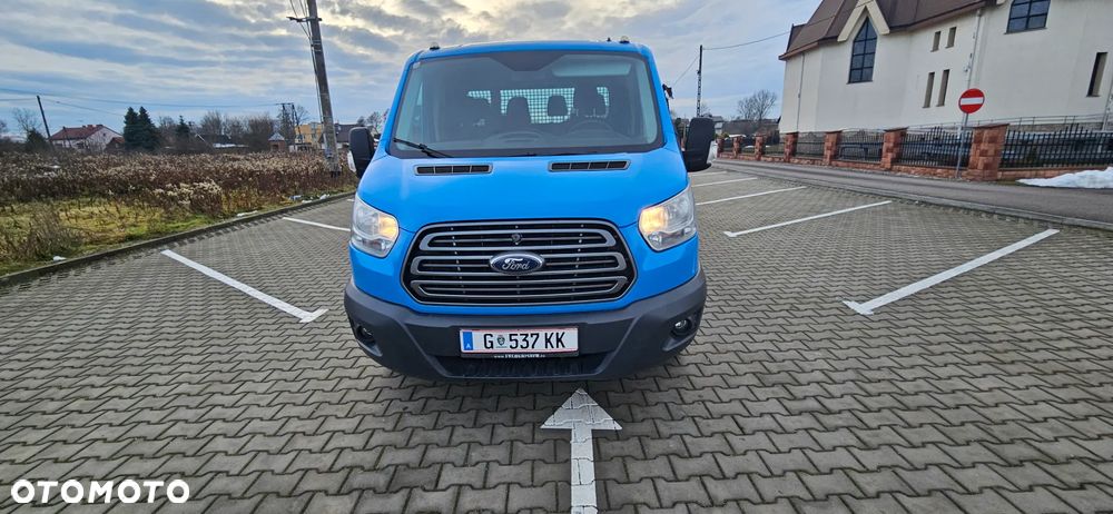 Ford Transit - 1