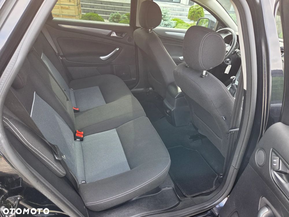 Ford Mondeo 2.0 Viva Titanium - 24