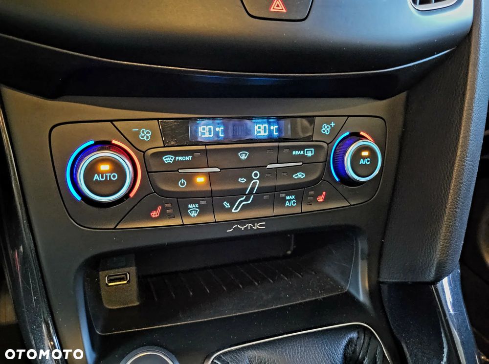 Ford Focus 1.5 TDCi DPF Start-Stopp-System Titanium - 17