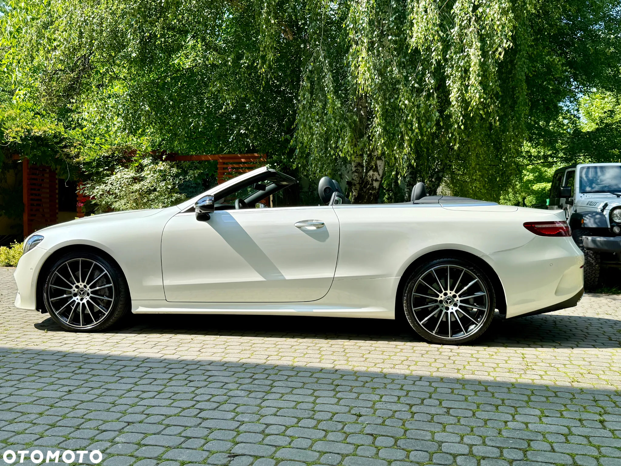 Mercedes-Benz Klasa E 350 Kabriolet 9G-TRONIC - 29