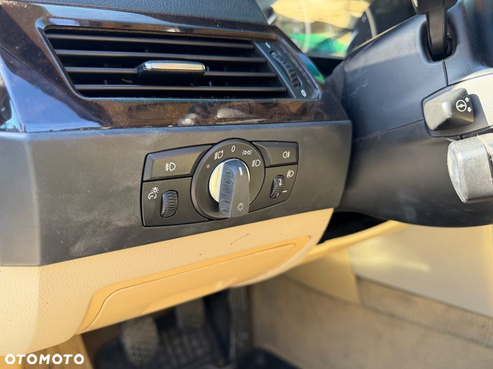 BMW Seria 5 530d - 26