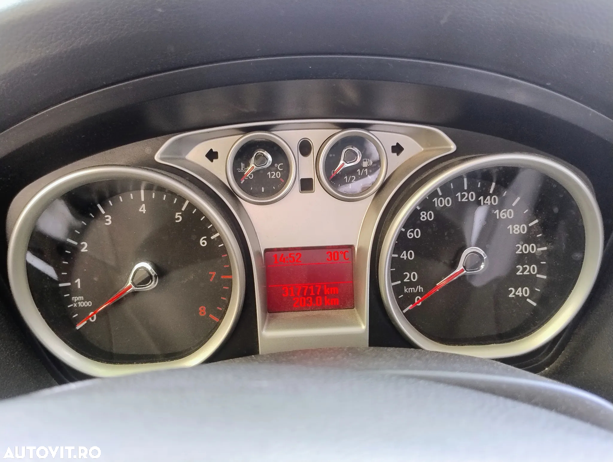 Ford Focus 1.6 Ti-VCT Trend - 6