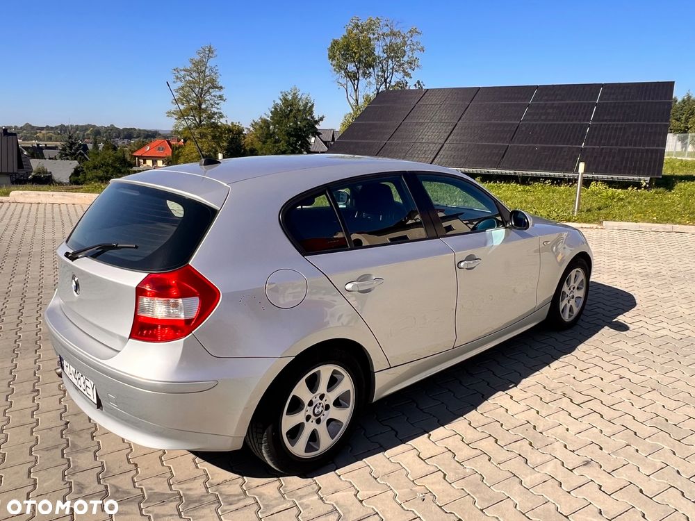 BMW Seria 1 118d - 5