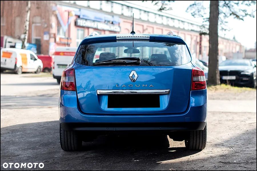 Renault Laguna dCi 110 FAP Sportway - 9