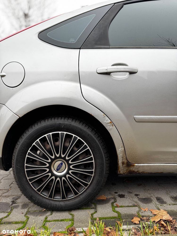 Ford Focus TDCi Ghia - 9