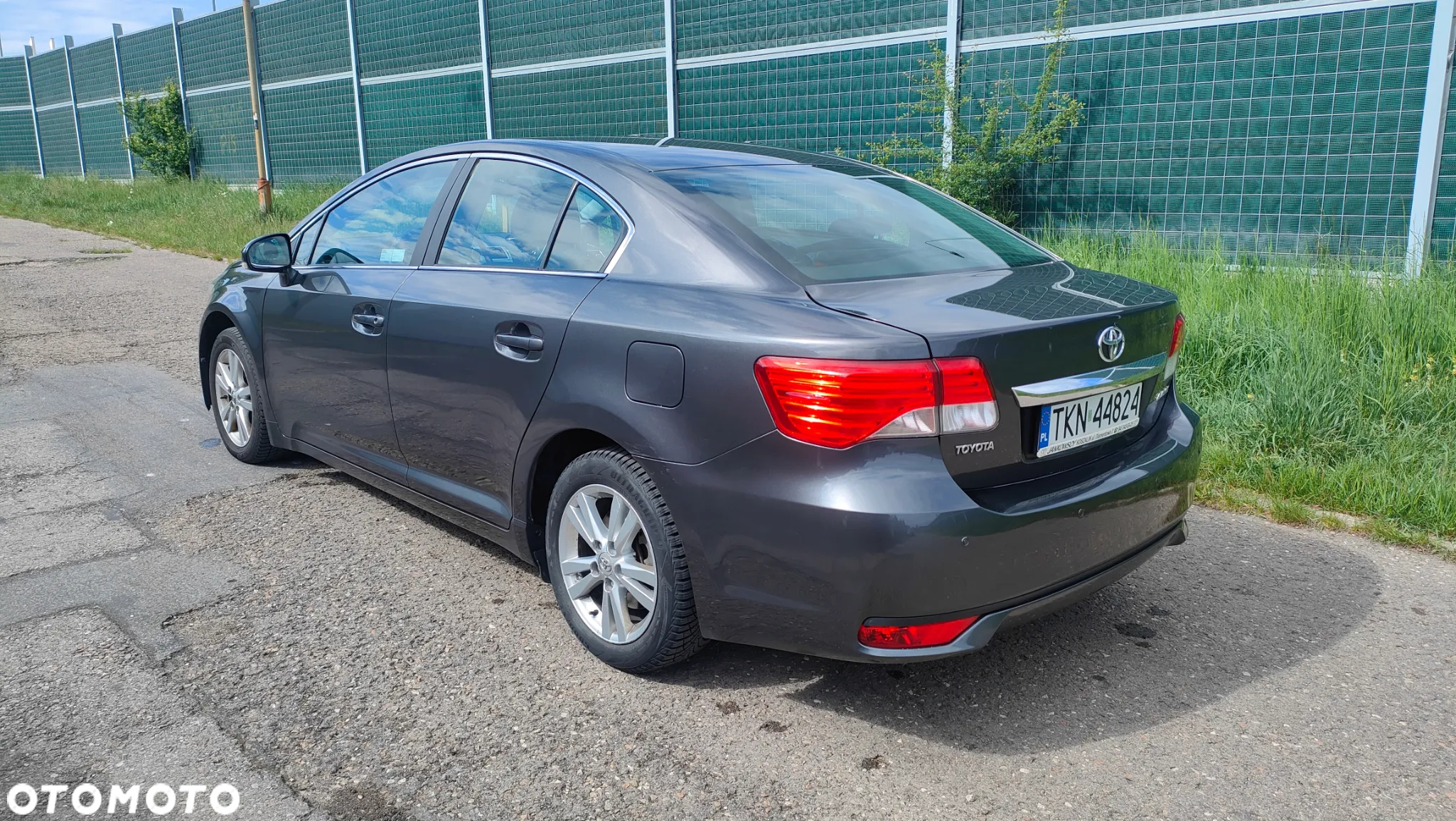 Toyota Avensis 2.0 D-4D Active - 6
