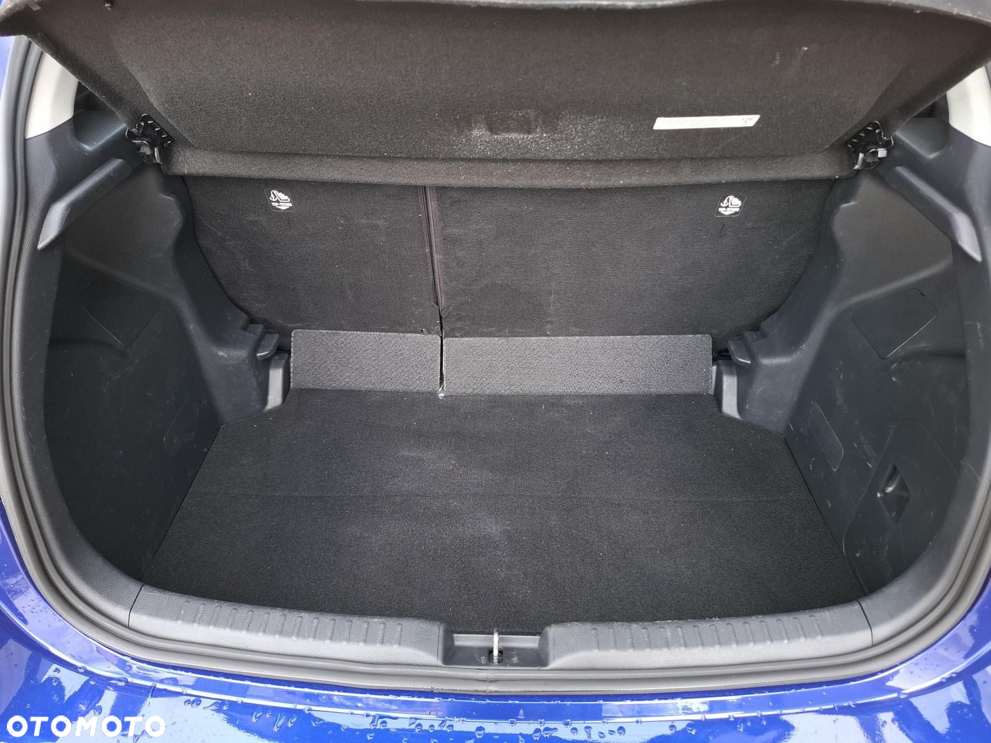 Toyota Yaris - 18