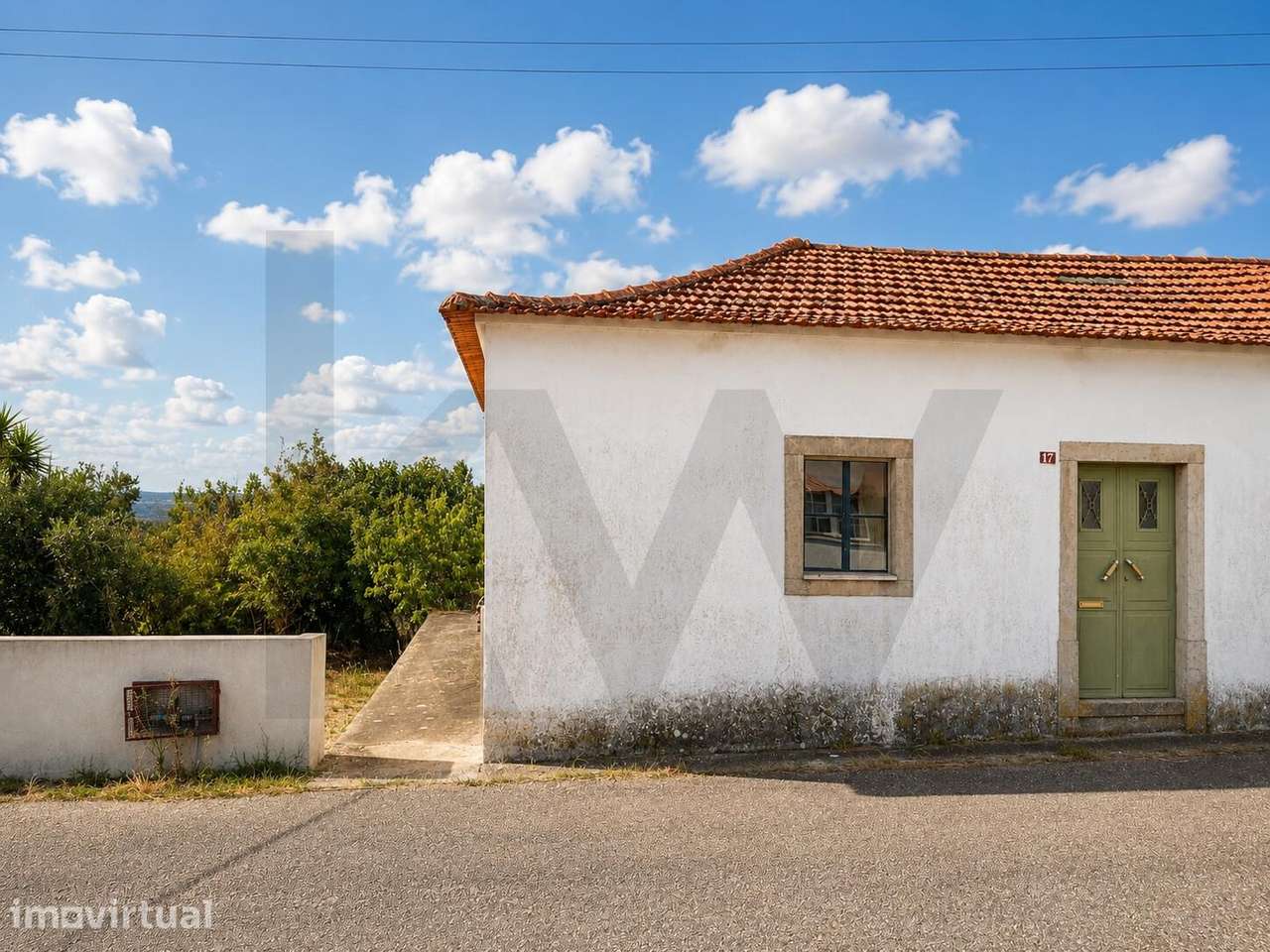 Moradia para remodelação com muito potencial, em  S. Pedro de Tomar - Grande imagem: 2/33
