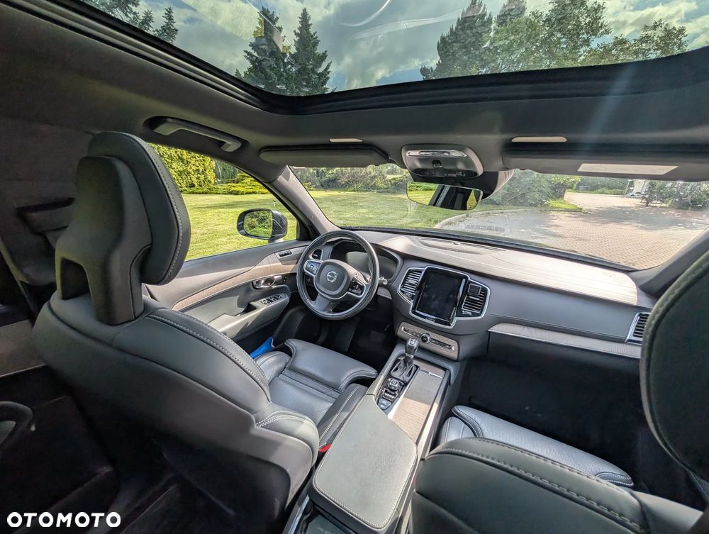 Volvo XC 90 - 11