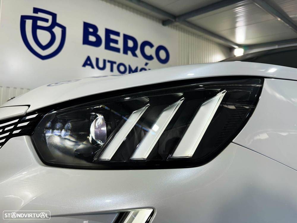 Peugeot e-2008 50 kWh GT Pack - 14