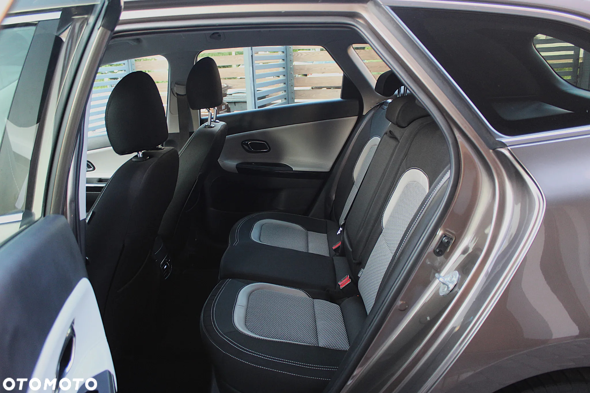 Kia Ceed Cee'd 1.6 GDI Business Line - 23