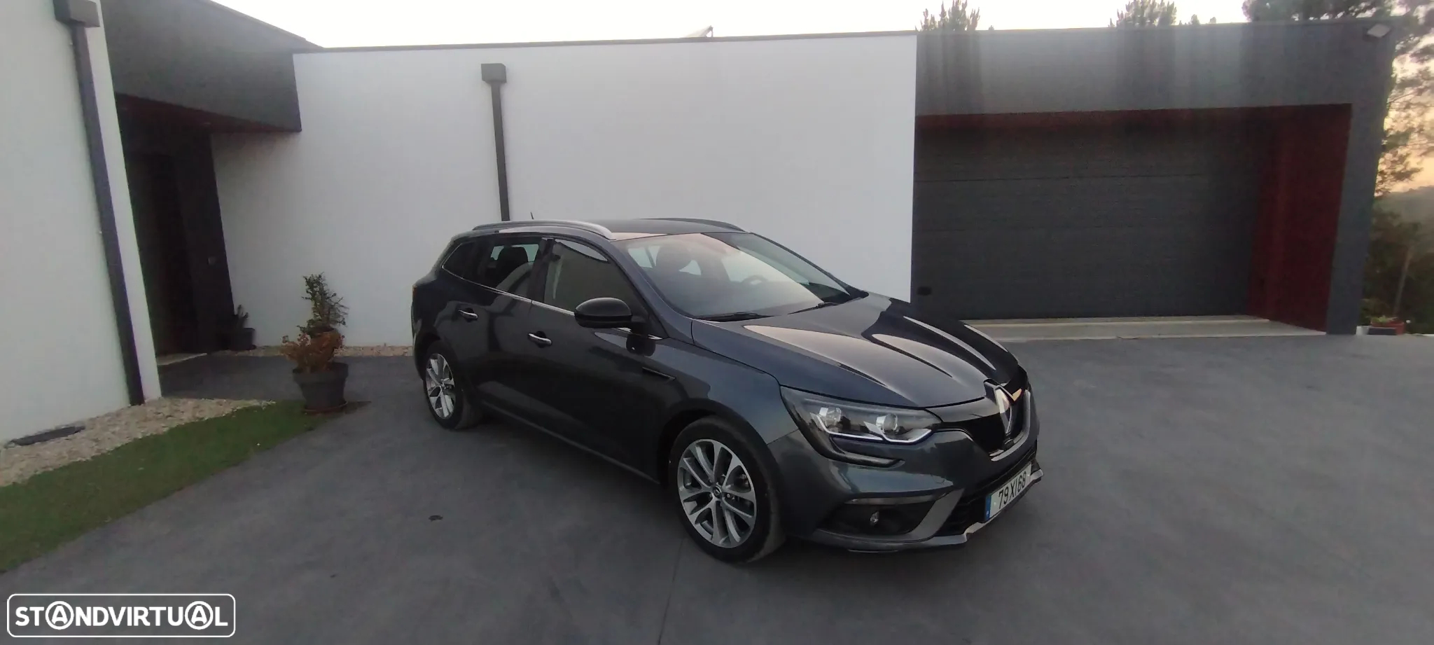 Renault Mégane Sport Tourer dCi 110 FAP EDC Dynamique - 2