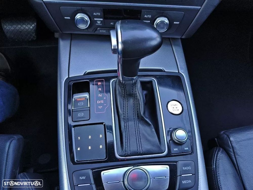 Audi A6 Allroad 3.0 TDi quattro S tronic C.Diesel - 19