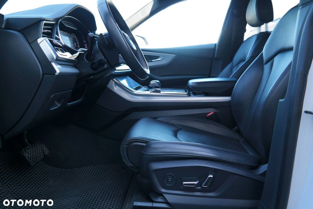 Audi Q8 - 39