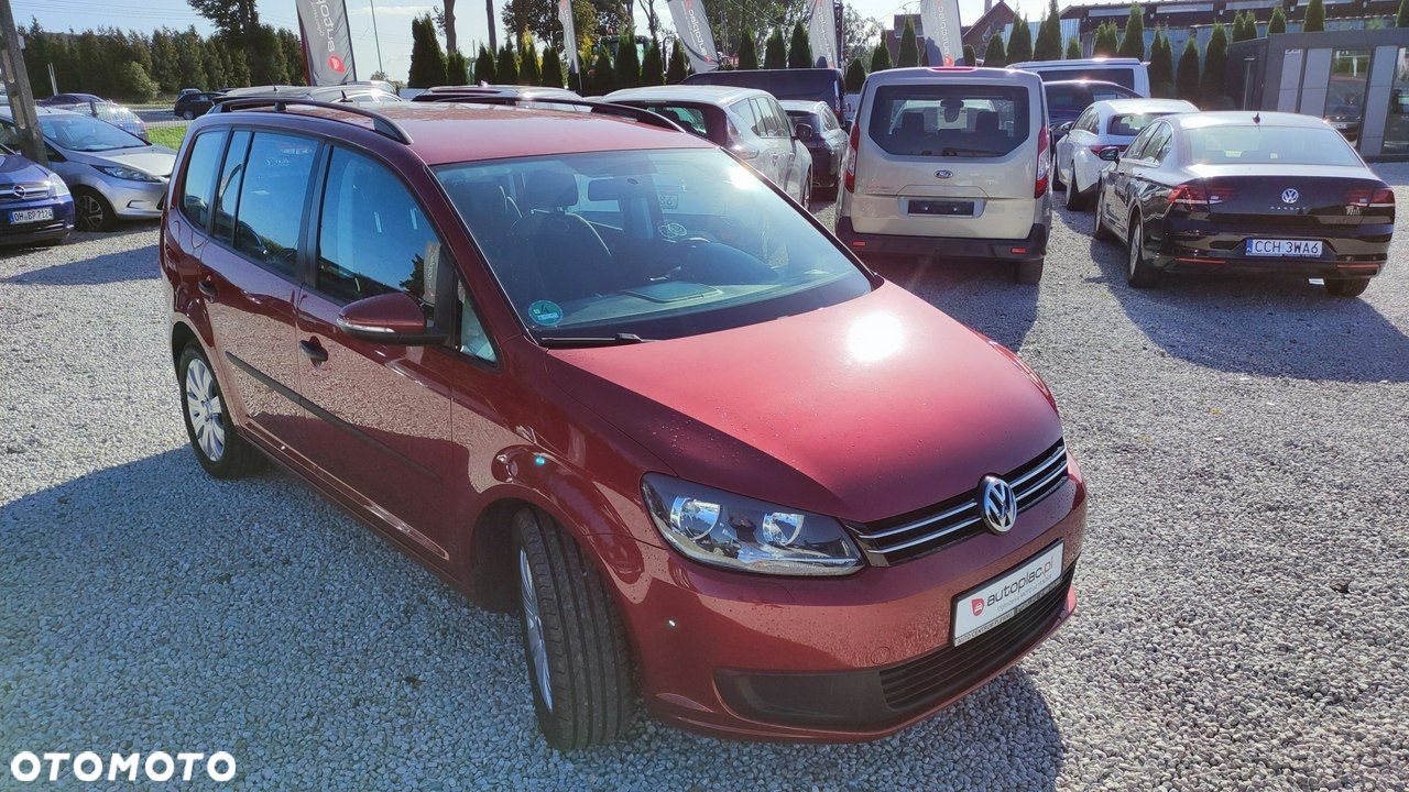 Volkswagen Touran - 10