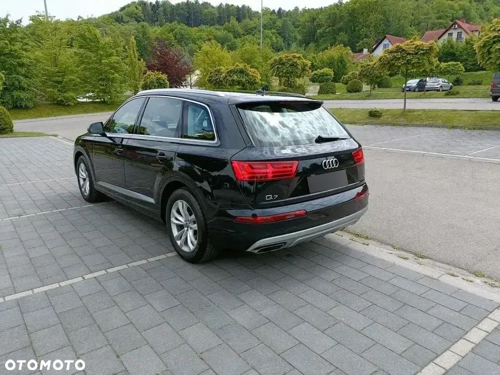 Audi Q7 - 4