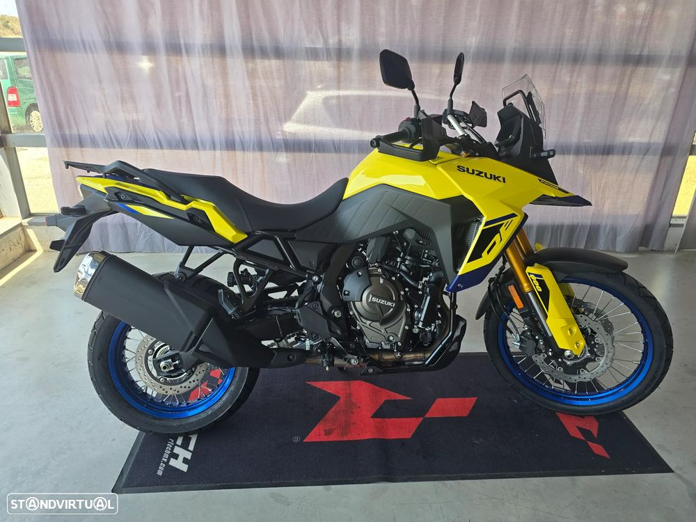 Suzuki DL 800 DE MY26 - 13